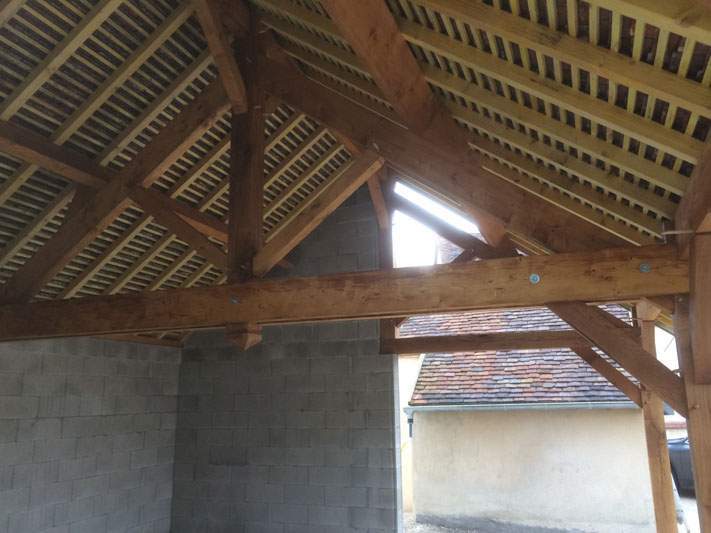 Travaux de charpente Château-Renard