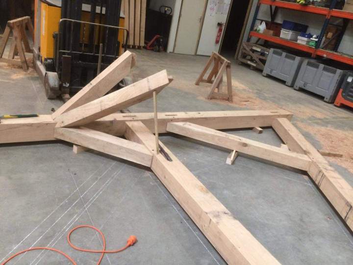 Réalisation de charpente Château-Renard