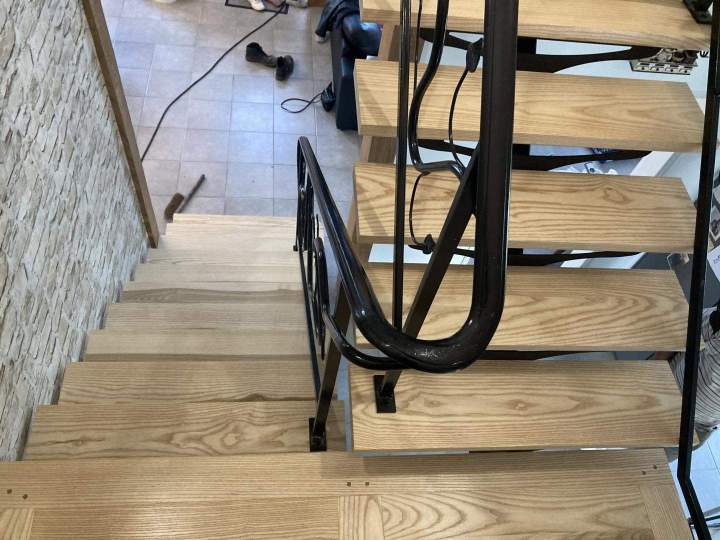 Pose d'escalier Château-Renard