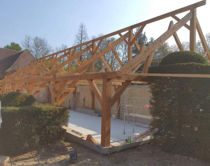 Pose de charpente Château-Renard
