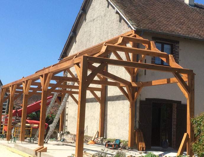 Travaux de charpente Château-Renard